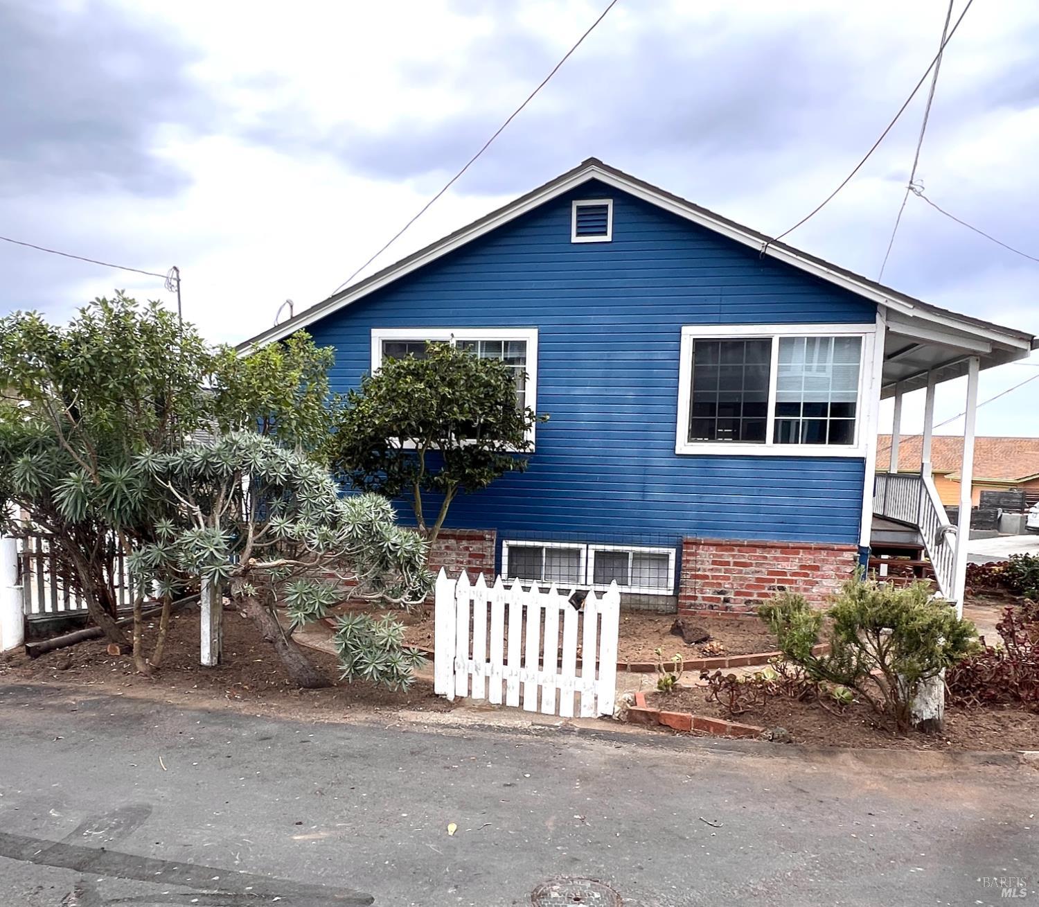 Detail Gallery Image 24 of 30 For 75 Ocean View Ave, Dillon Beach,  CA 94929 - 3 Beds | 2 Baths