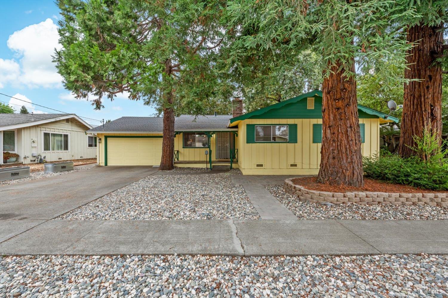 Detail Gallery Image 6 of 39 For 3350 Linda Vista Ave, Napa,  CA 94558 - 3 Beds | 2 Baths