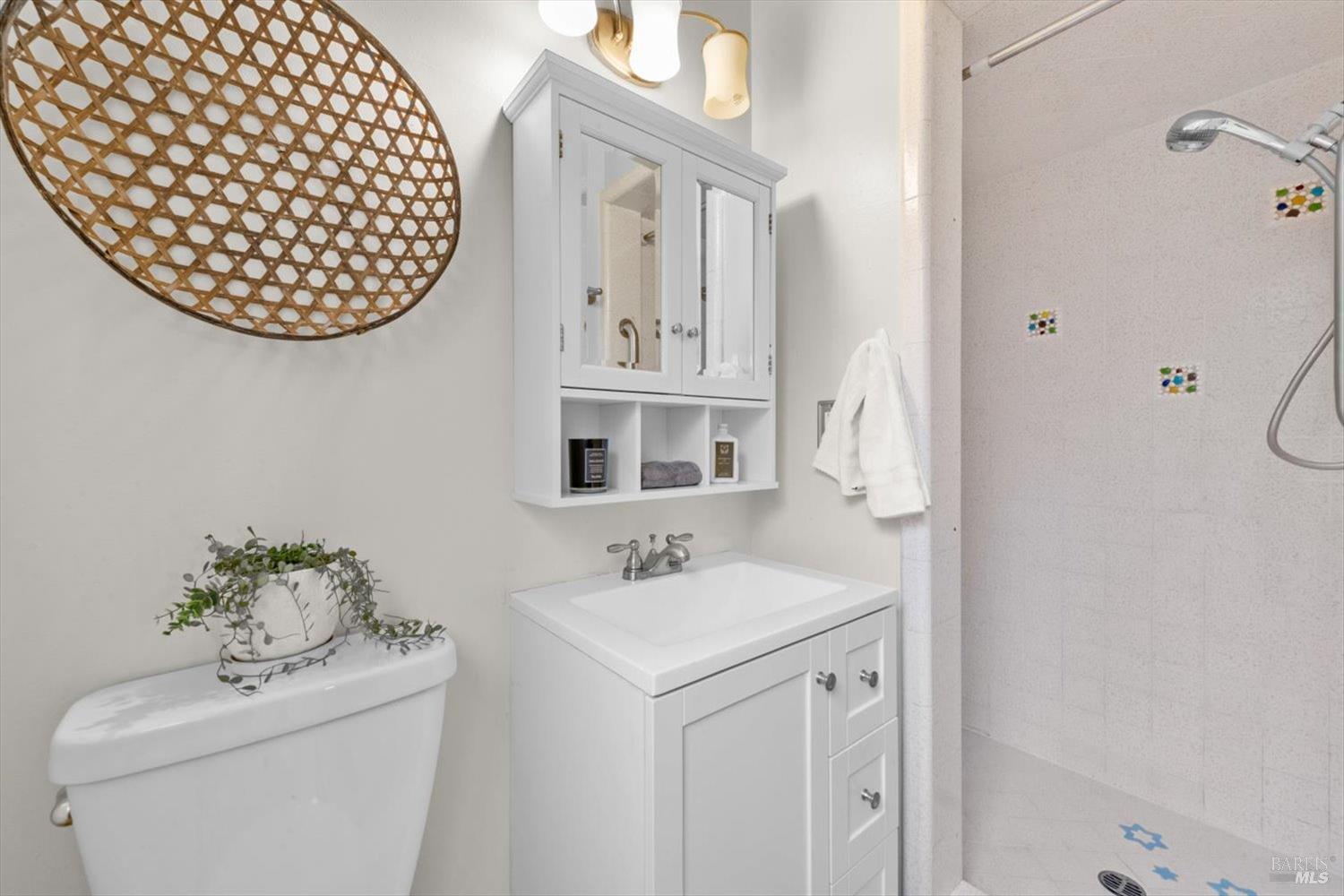 Detail Gallery Image 29 of 39 For 3350 Linda Vista Ave, Napa,  CA 94558 - 3 Beds | 2 Baths