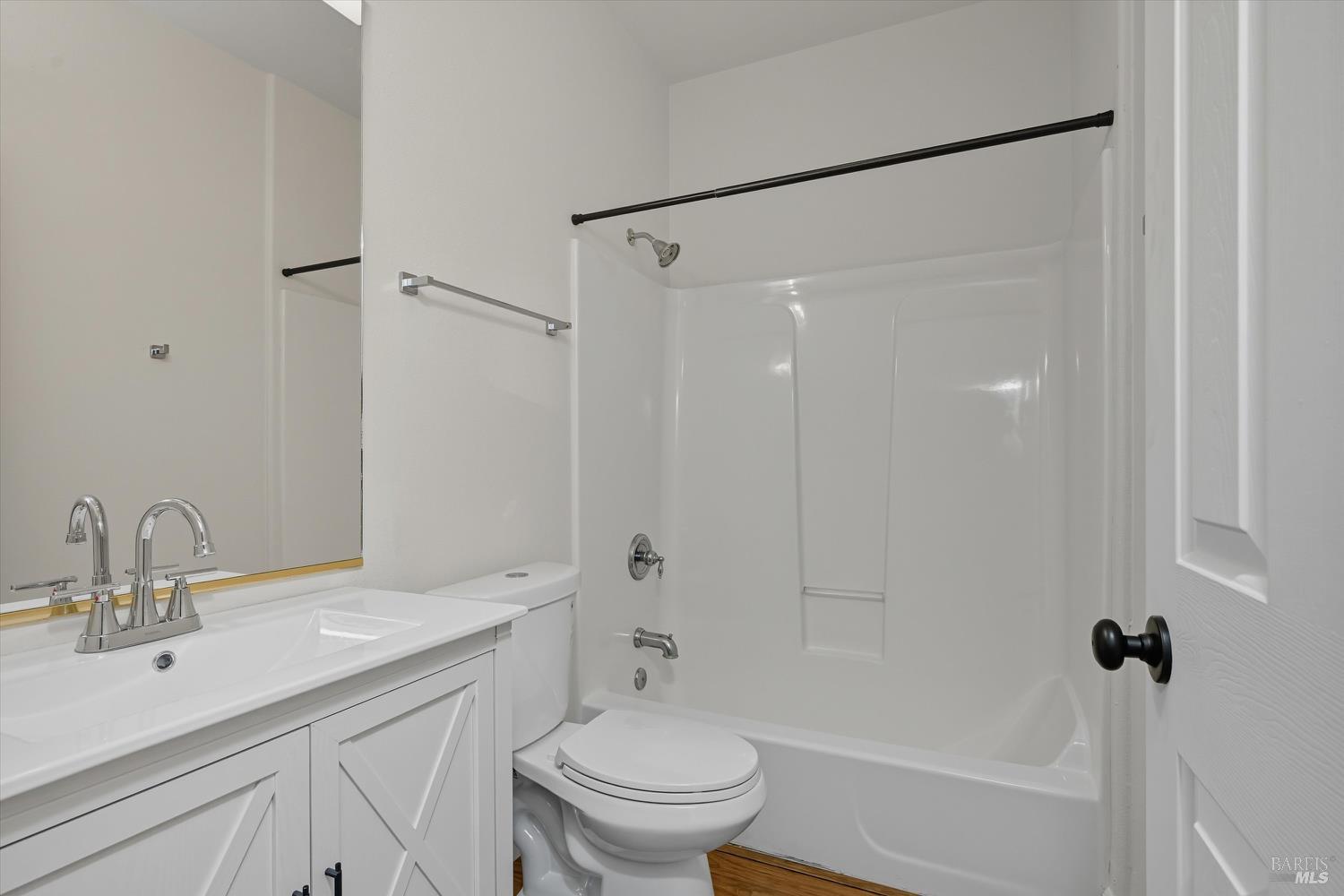 Detail Gallery Image 22 of 32 For 18231 Deer Hollow Rd, Hidden Valley Lake,  CA 95467 - 3 Beds | 2 Baths