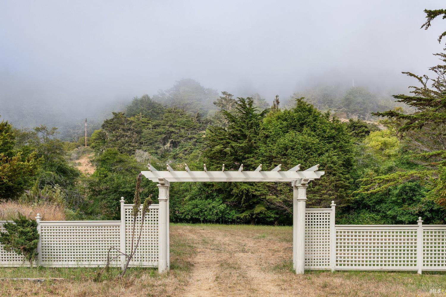 Detail Gallery Image 12 of 51 For 10400 Coast Highway Hwy, Jenner,  CA 95450 - – Beds | – Baths