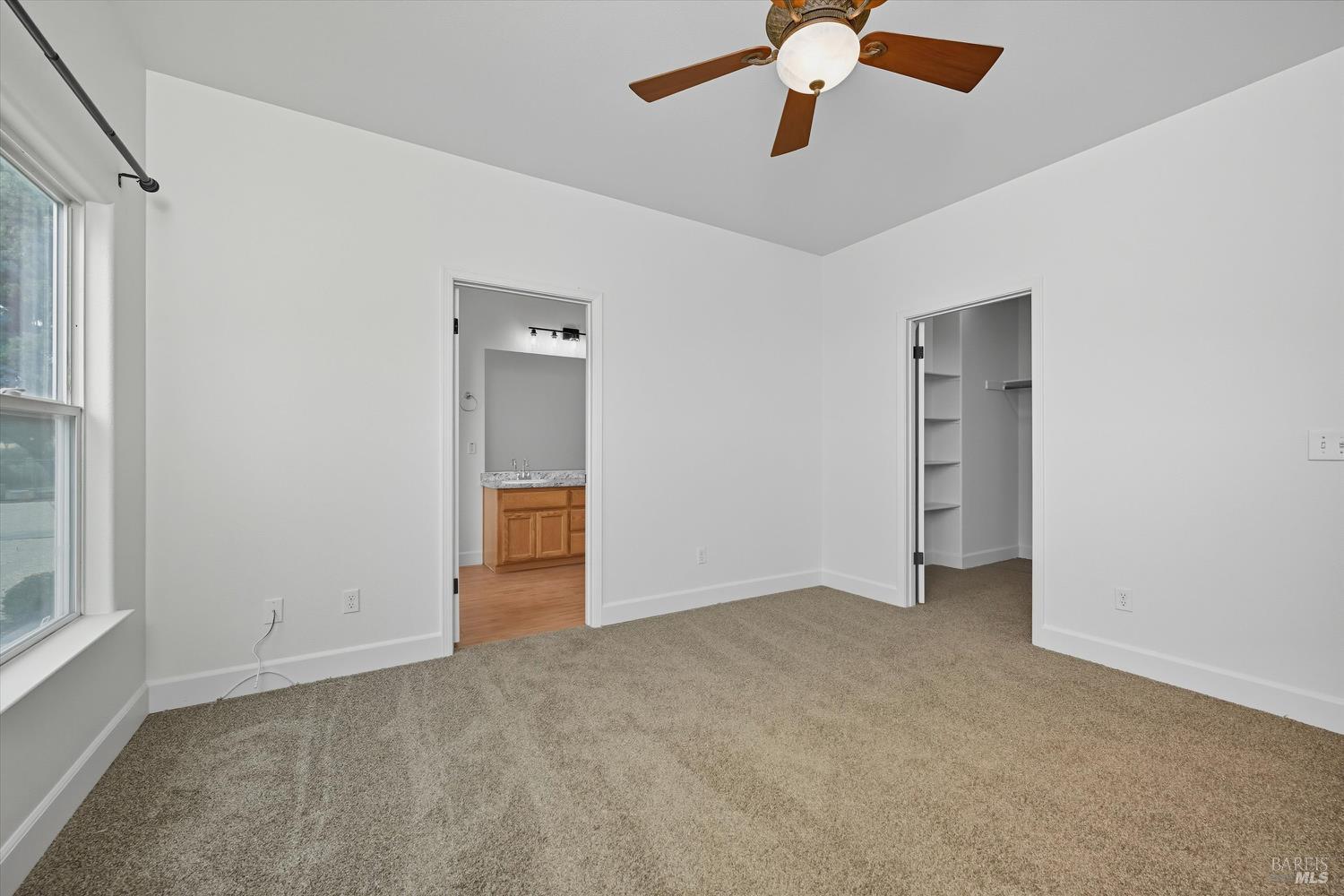 Detail Gallery Image 16 of 32 For 18231 Deer Hollow Rd, Hidden Valley Lake,  CA 95467 - 3 Beds | 2 Baths