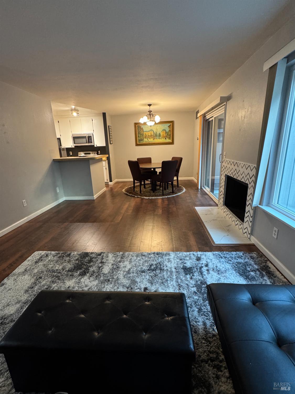 Detail Gallery Image 15 of 65 For 58 Scottsdale Way, Novato,  CA 94945 - 2 Beds | 1/1 Baths