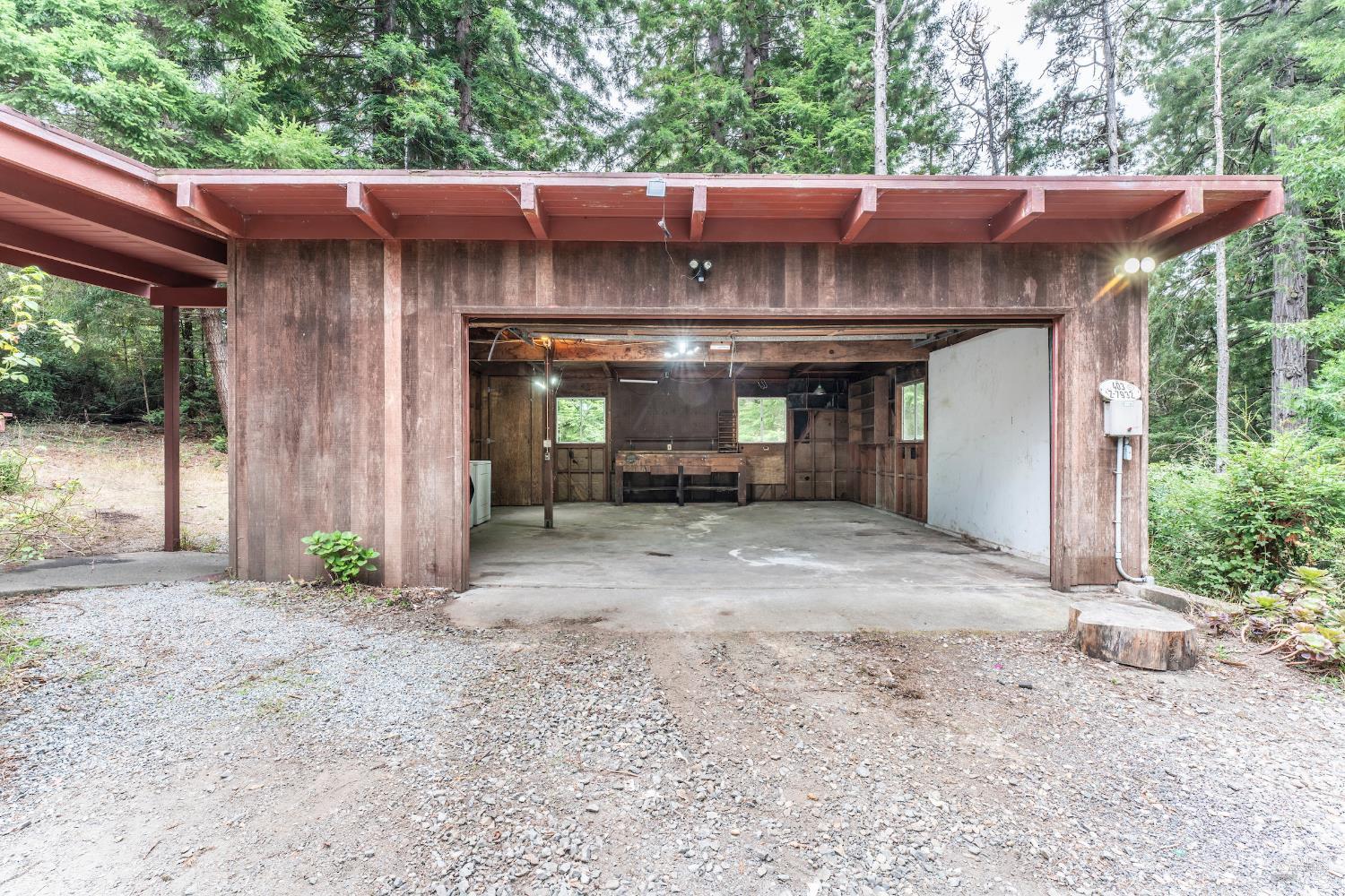 Detail Gallery Image 8 of 23 For 43853 Tibbens Ln, Mendocino,  CA 95460 - 2 Beds | 2 Baths