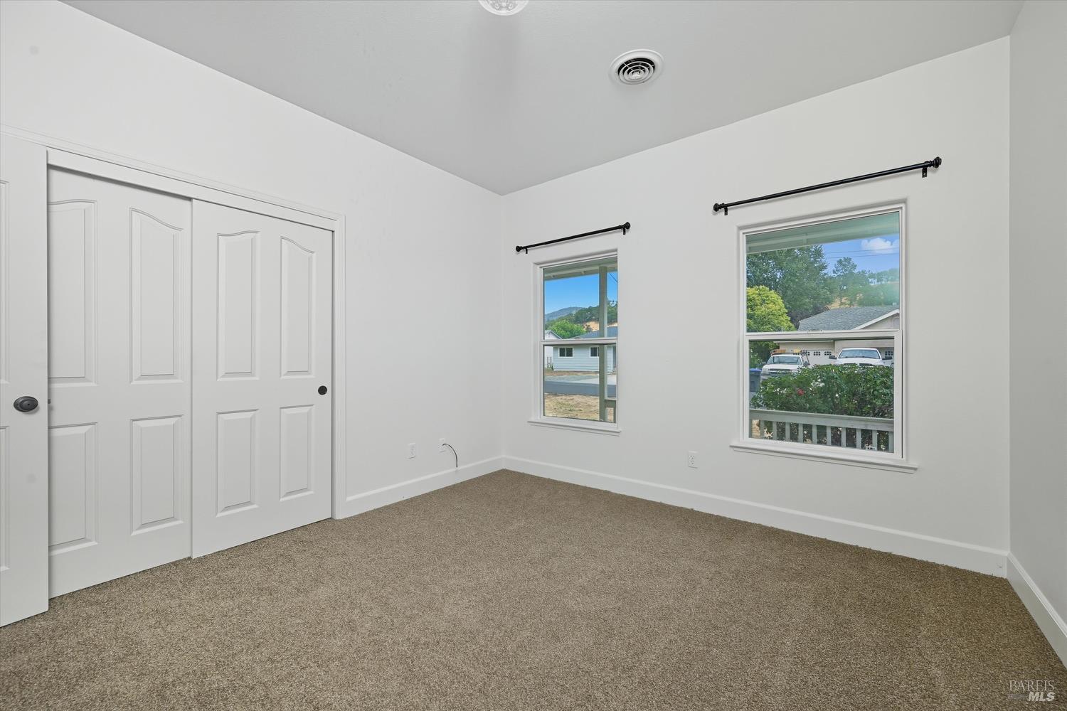 Detail Gallery Image 23 of 32 For 18231 Deer Hollow Rd, Hidden Valley Lake,  CA 95467 - 3 Beds | 2 Baths