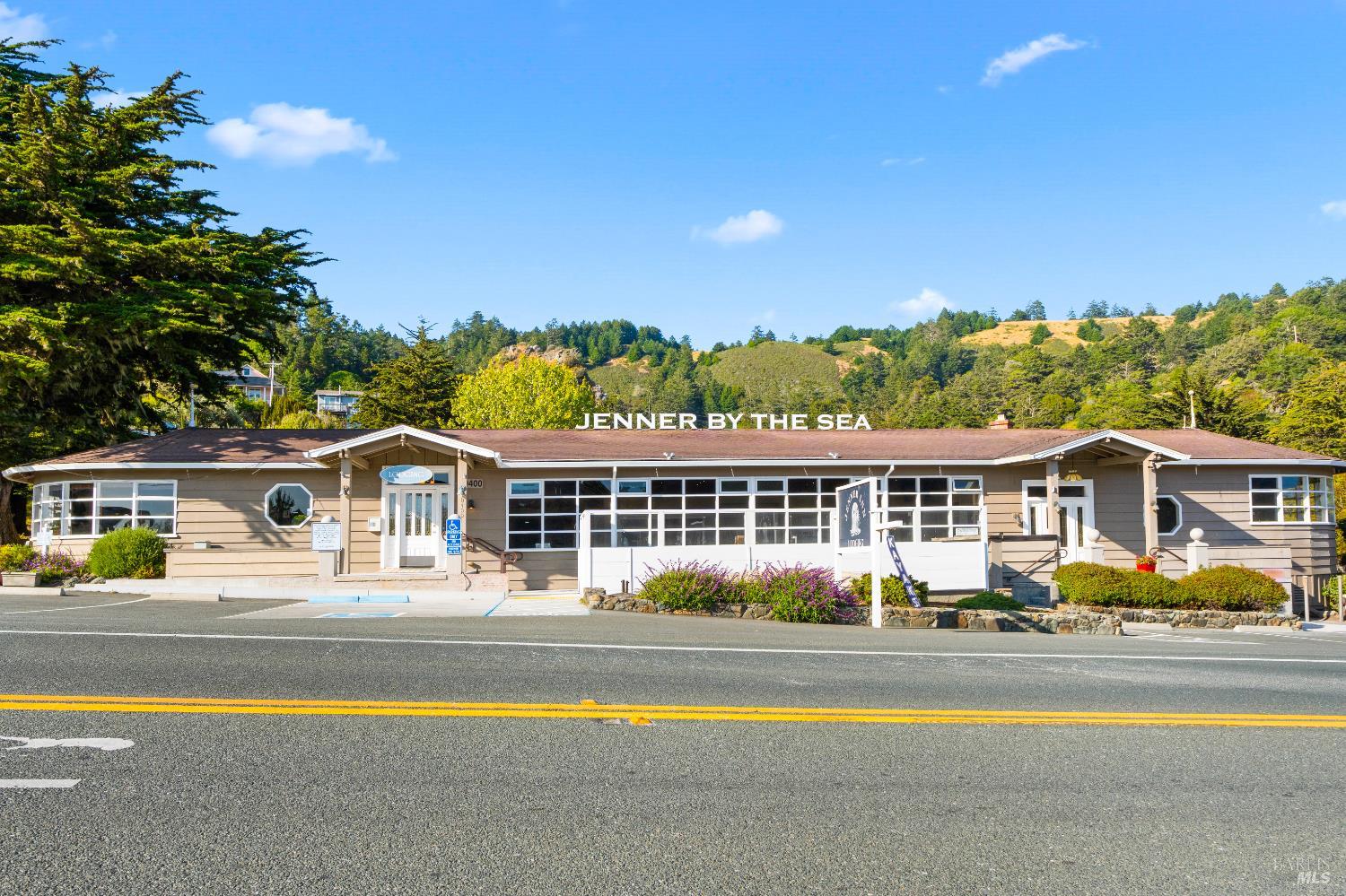 Detail Gallery Image 8 of 51 For 10400 Coast Highway Hwy, Jenner,  CA 95450 - – Beds | – Baths