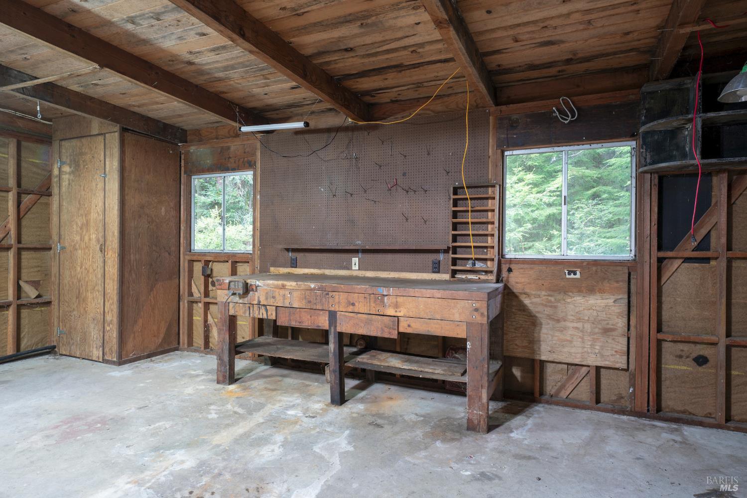 Detail Gallery Image 21 of 23 For 43853 Tibbens Ln, Mendocino,  CA 95460 - 2 Beds | 2 Baths