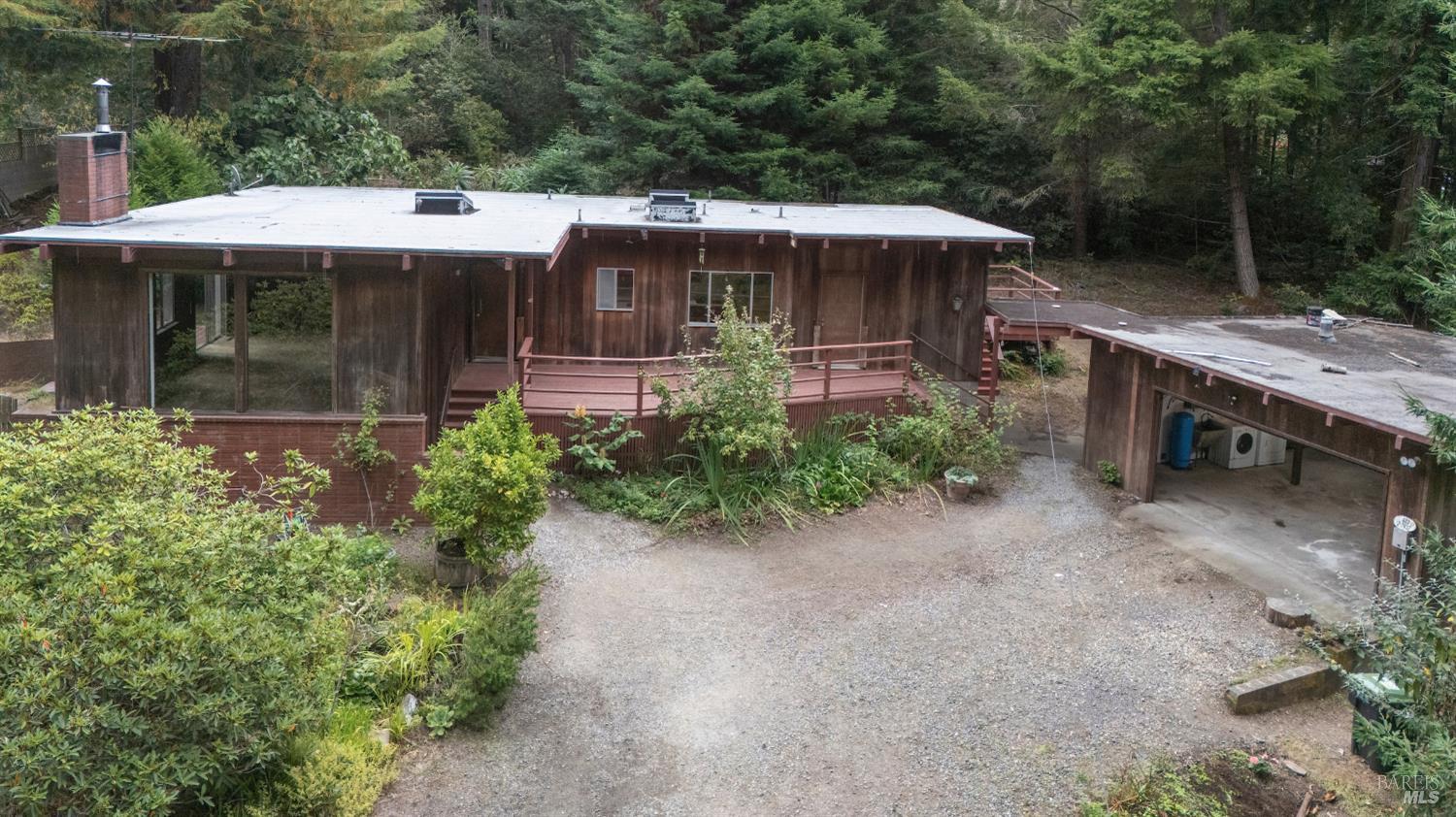 Detail Gallery Image 2 of 23 For 43853 Tibbens Ln, Mendocino,  CA 95460 - 2 Beds | 2 Baths