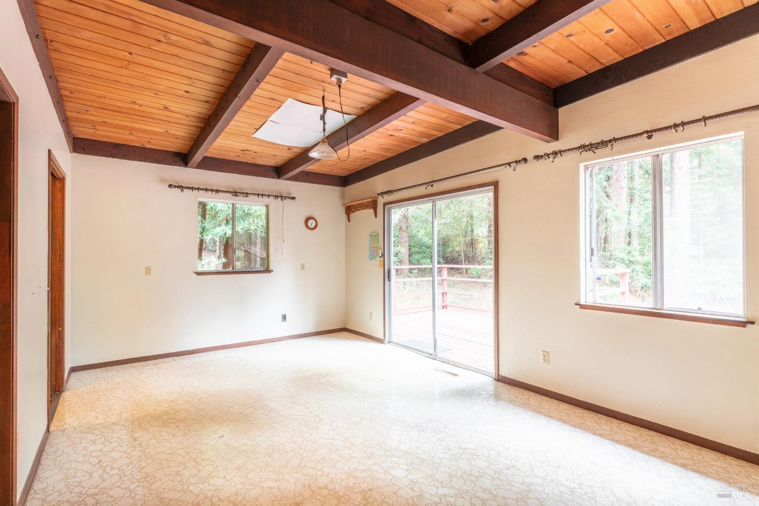 Detail Gallery Image 16 of 23 For 43853 Tibbens Ln, Mendocino,  CA 95460 - 2 Beds | 2 Baths