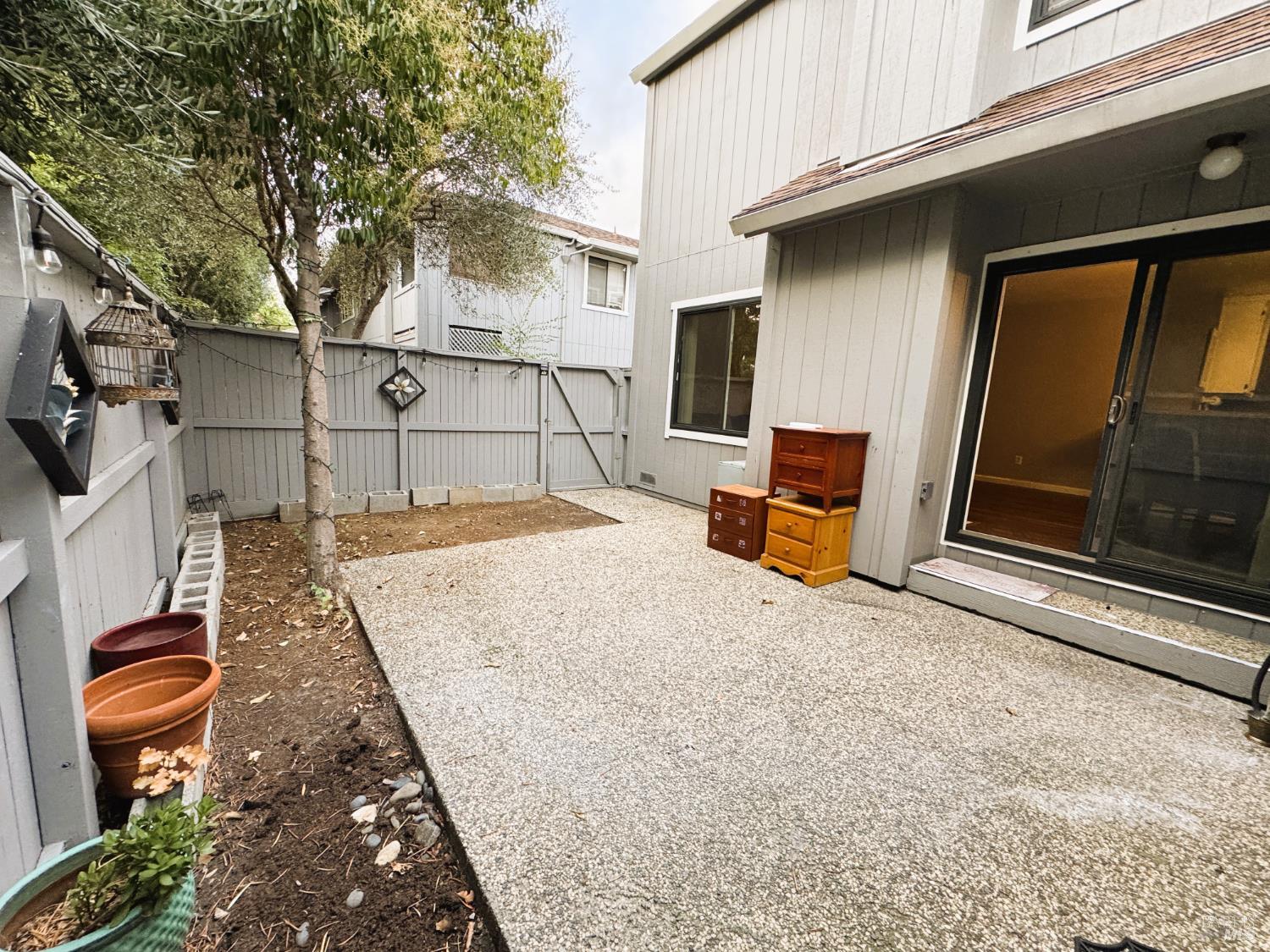 Detail Gallery Image 50 of 65 For 58 Scottsdale Way, Novato,  CA 94945 - 2 Beds | 1/1 Baths