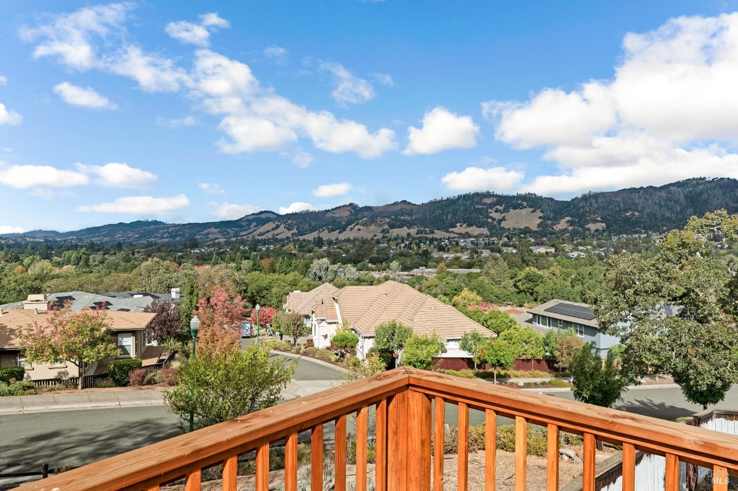 Detail Gallery Image 8 of 35 For 5550 Pepperwood Rd, Santa Rosa,  CA 95409 - 2 Beds | 2 Baths