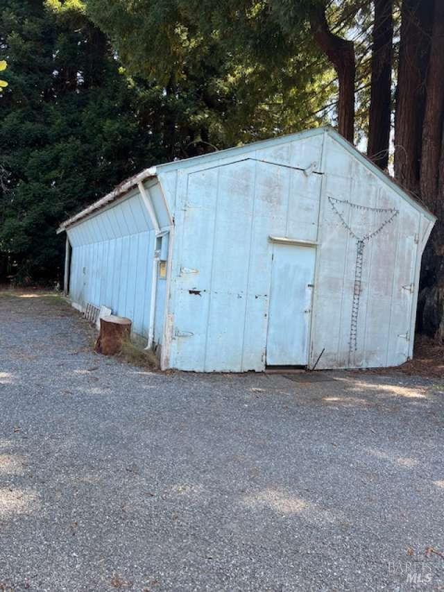 Detail Gallery Image 3 of 20 For 32551 Mill Creek Dr, Fort Bragg,  CA 95437 - 3 Beds | 2 Baths