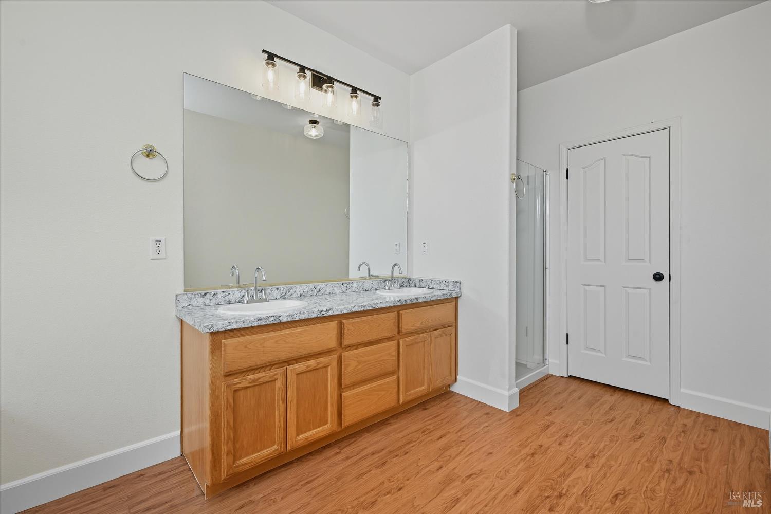 Detail Gallery Image 17 of 32 For 18231 Deer Hollow Rd, Hidden Valley Lake,  CA 95467 - 3 Beds | 2 Baths