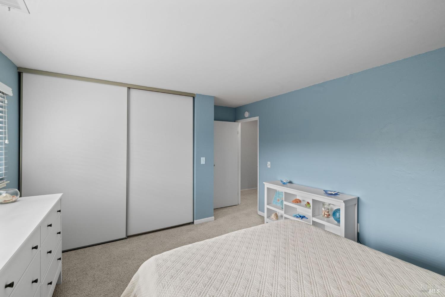 Detail Gallery Image 18 of 27 For 5032 Country Club Dr, Rohnert Park,  CA 94928 - 2 Beds | 1/1 Baths