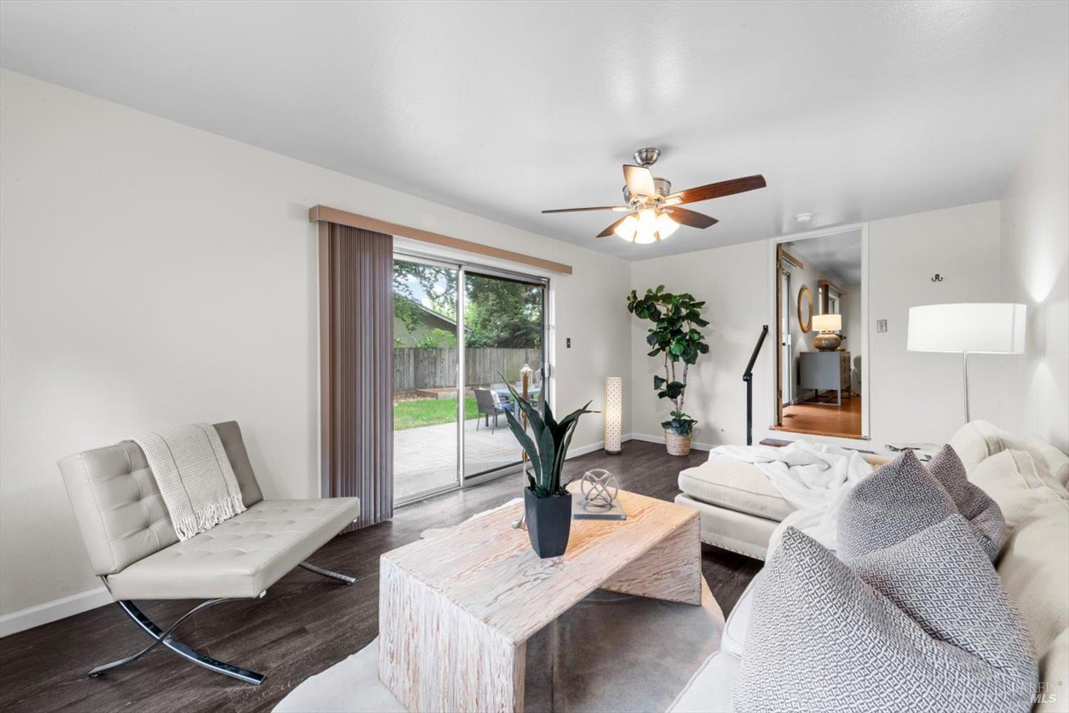 Detail Gallery Image 15 of 39 For 3350 Linda Vista Ave, Napa,  CA 94558 - 3 Beds | 2 Baths