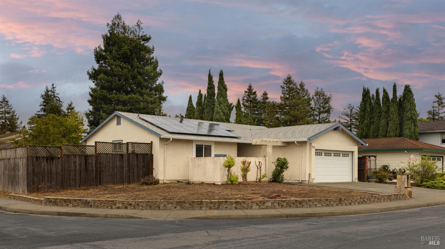 4600 Flores Ave