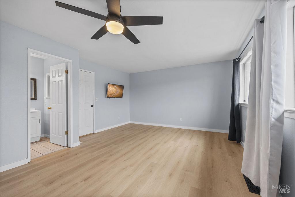 Detail Gallery Image 24 of 30 For 1374 Gaspar Ct, Rohnert Park,  CA 94928 - 3 Beds | 2 Baths