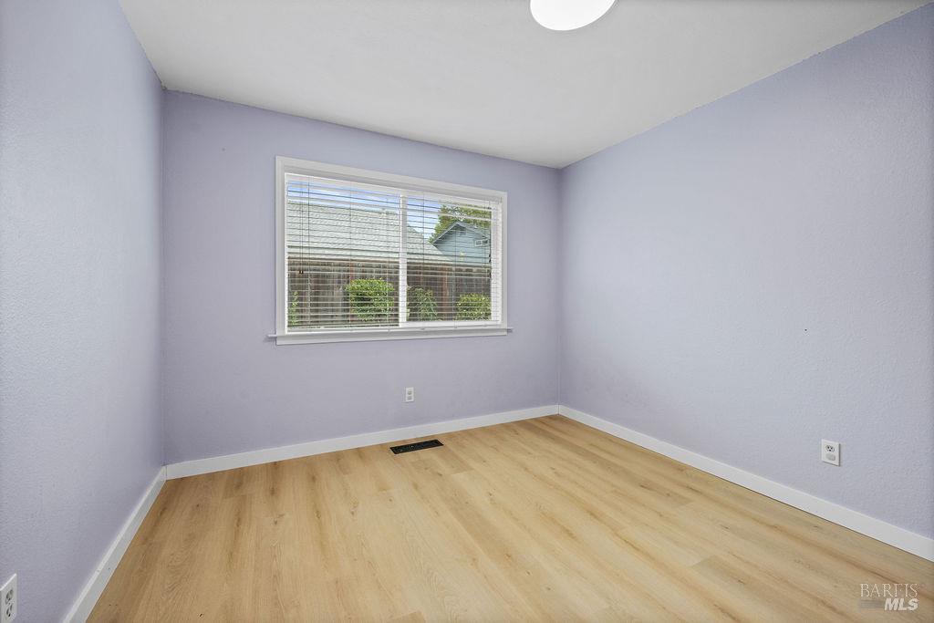 Detail Gallery Image 17 of 30 For 1374 Gaspar Ct, Rohnert Park,  CA 94928 - 3 Beds | 2 Baths