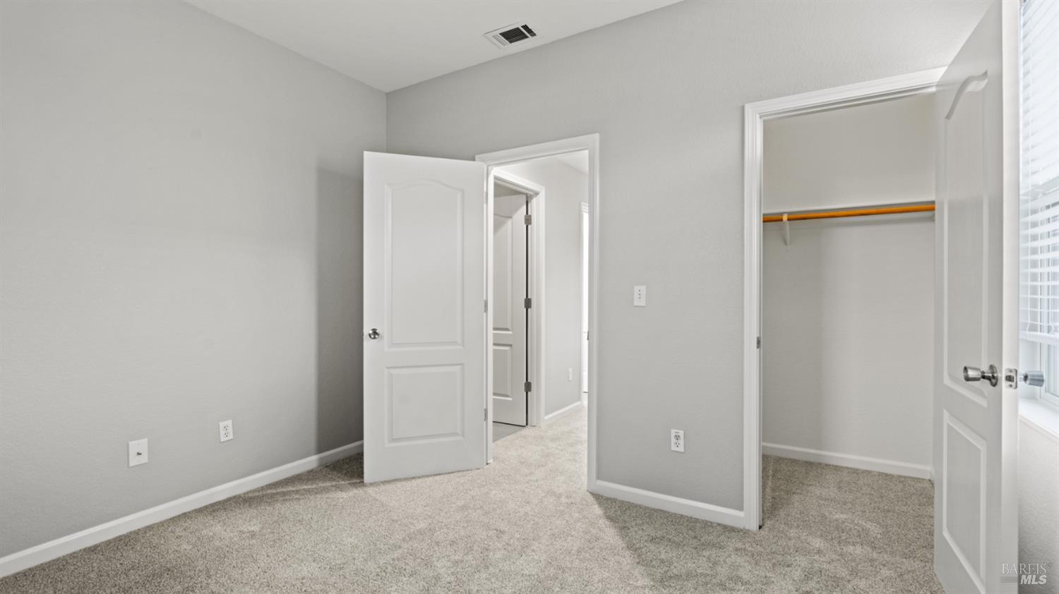 Detail Gallery Image 29 of 38 For 1202 Villaggio Cir, Vacaville,  CA 95688 - 3 Beds | 2/1 Baths