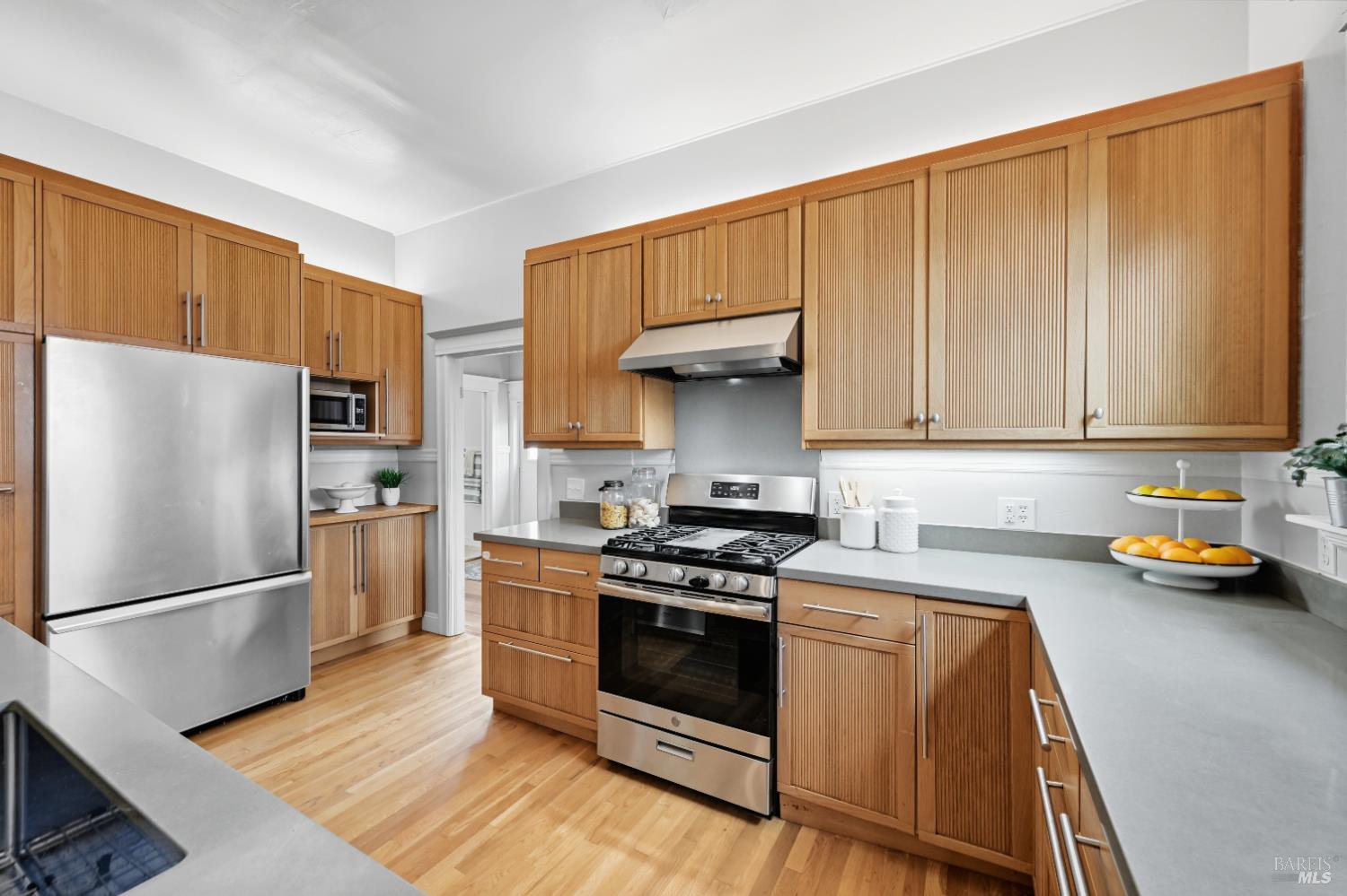 Detail Gallery Image 27 of 65 For 1117 Hearst Ave, Berkeley,  CA 94702 - 3 Beds | 2 Baths