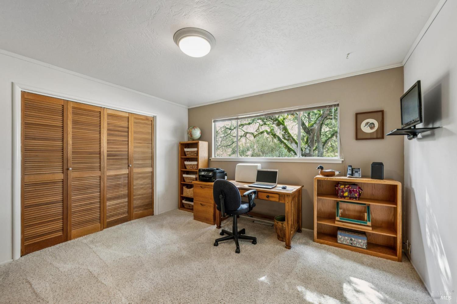 Detail Gallery Image 24 of 63 For 9760 Willow Ave, Cotati,  CA 94931 - 6 Beds | 4 Baths