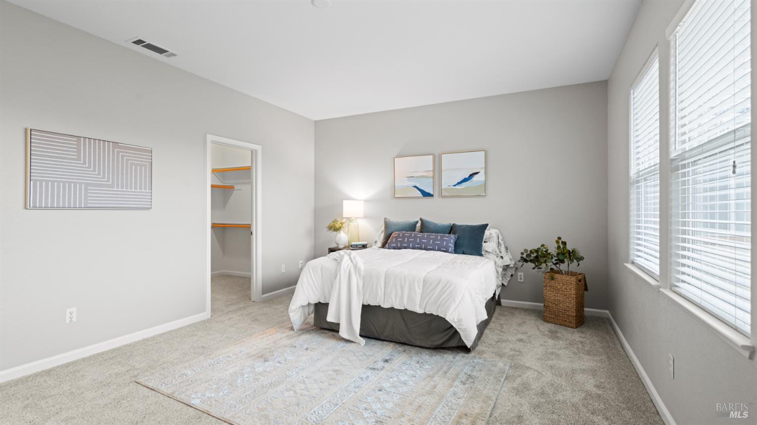 Detail Gallery Image 20 of 38 For 1202 Villaggio Cir, Vacaville,  CA 95688 - 3 Beds | 2/1 Baths