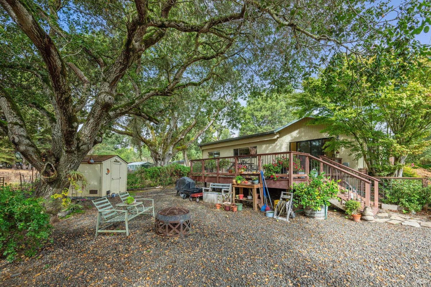 Detail Gallery Image 30 of 63 For 9760 Willow Ave, Cotati,  CA 94931 - 6 Beds | 4 Baths