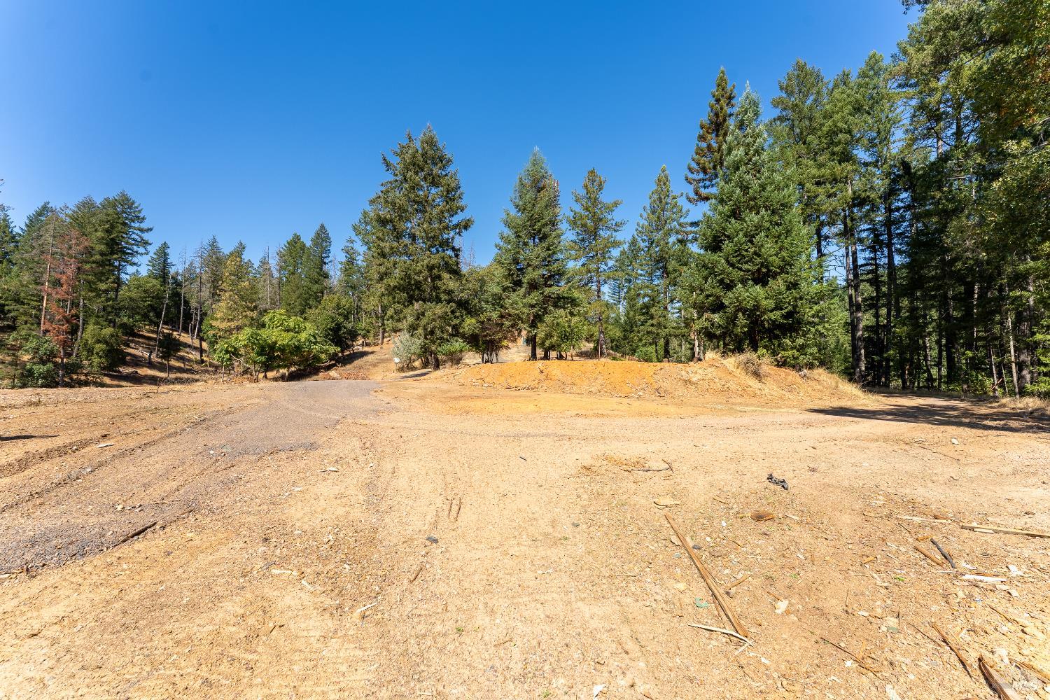 Detail Gallery Image 47 of 56 For 20201 Manzanita Dr, Willits,  CA 95490 - 3 Beds | 2 Baths