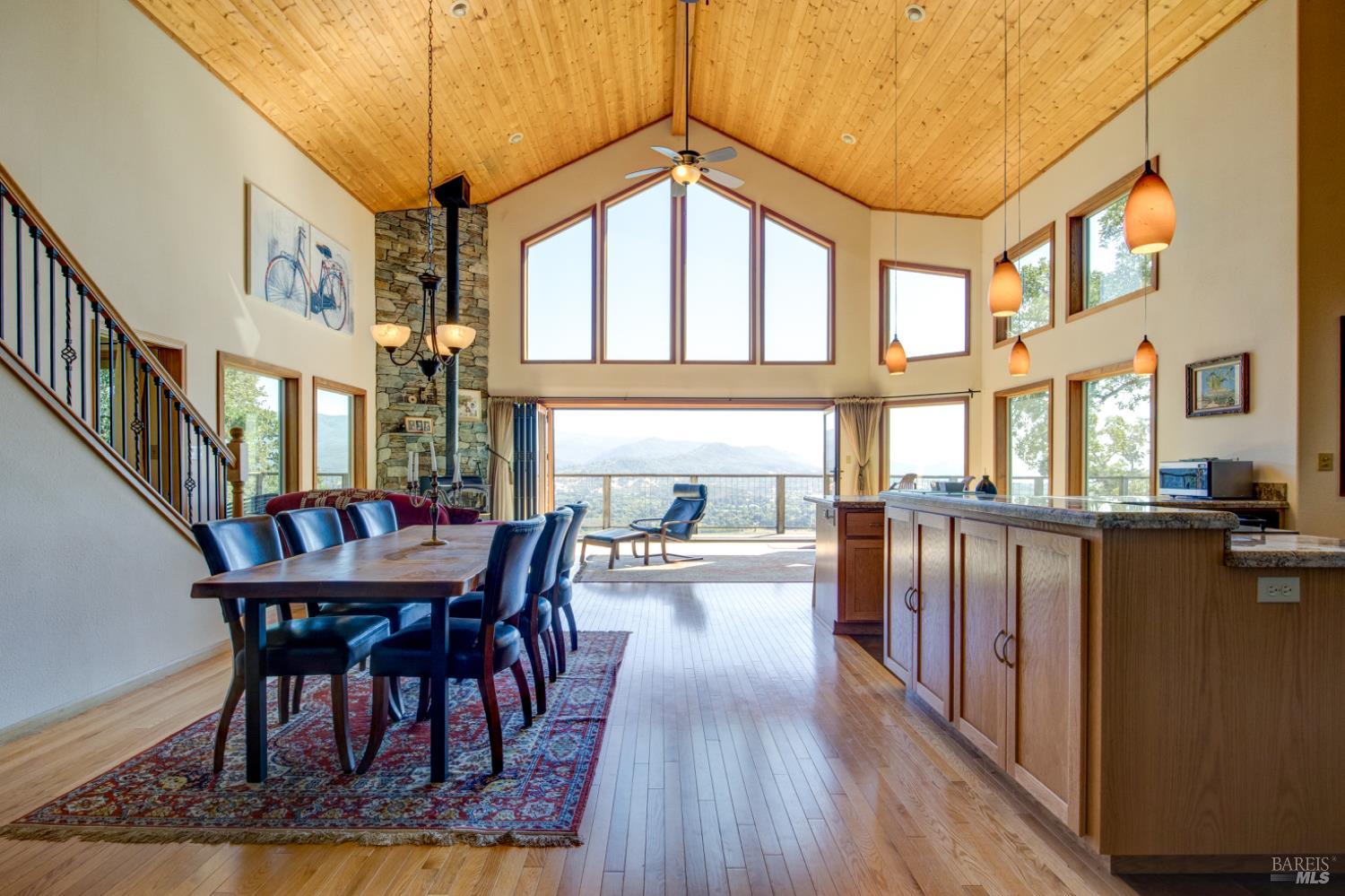 Detail Gallery Image 10 of 94 For 1280 W St. Hwy 20 St, Upper Lake,  CA 95485 - 2 Beds | 2 Baths