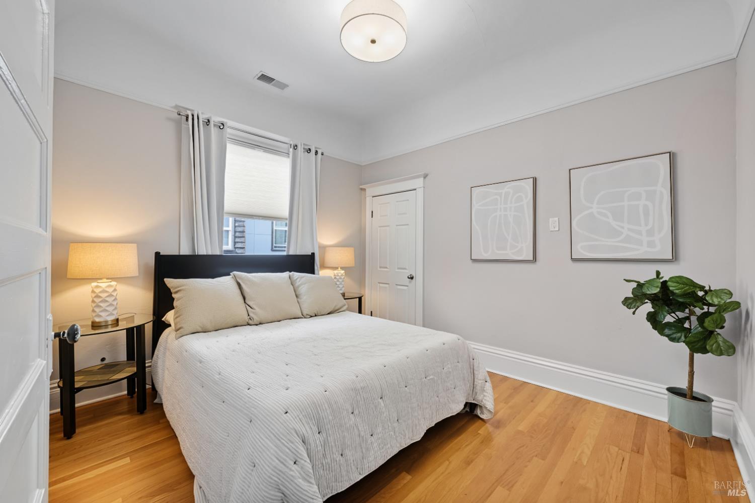 Detail Gallery Image 30 of 65 For 1117 Hearst Ave, Berkeley,  CA 94702 - 3 Beds | 2 Baths