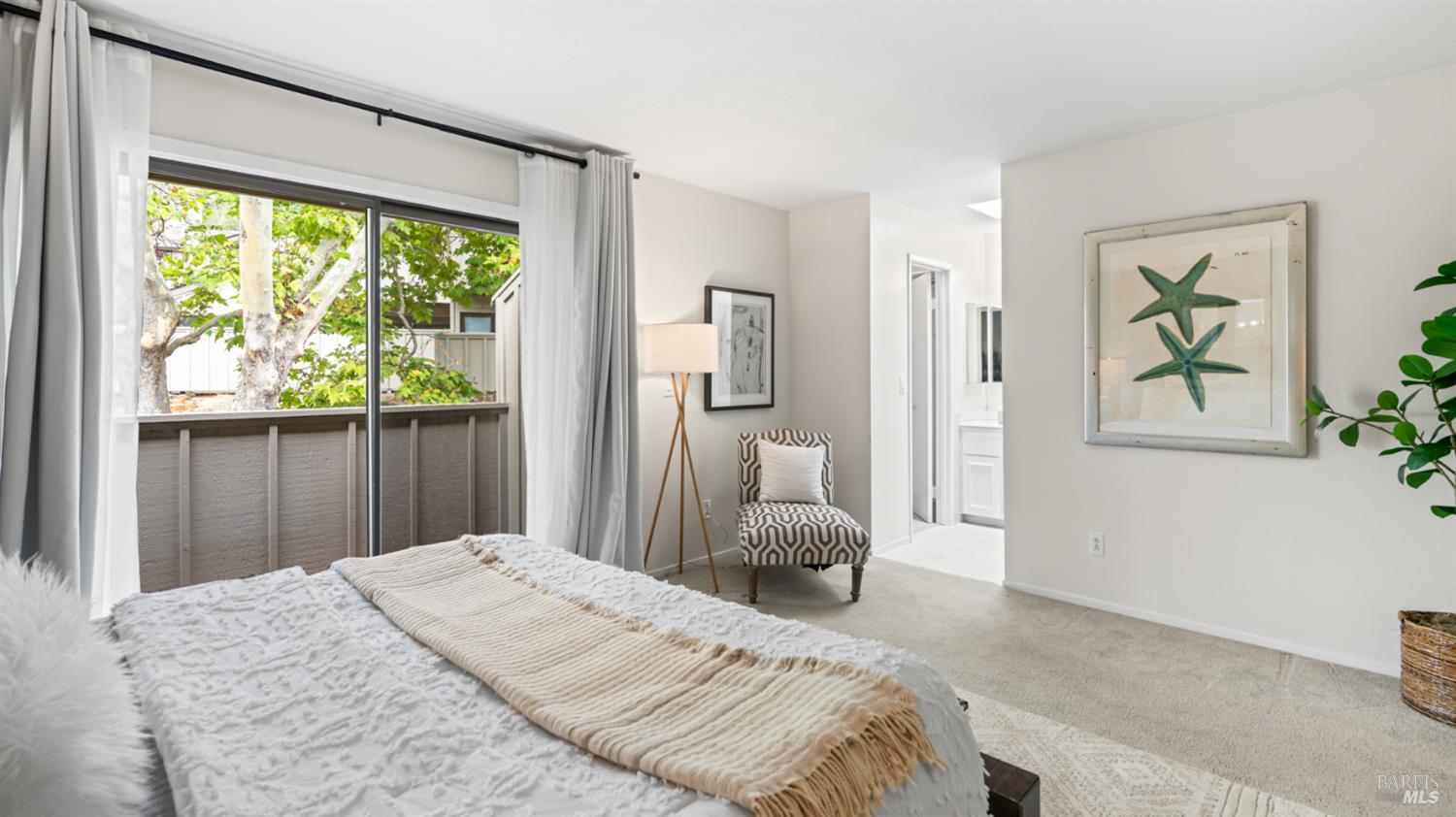 Detail Gallery Image 22 of 40 For 5 Charmaine Ct, Novato,  CA 94949 - 3 Beds | 2/1 Baths