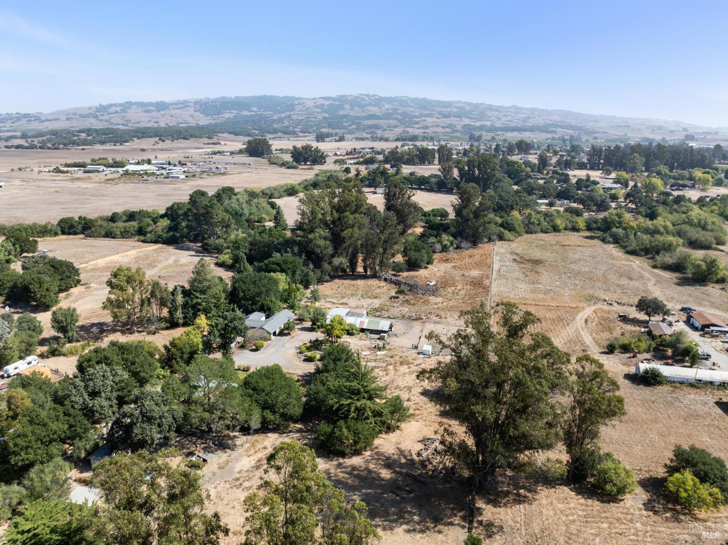 Detail Gallery Image 60 of 63 For 9760 Willow Ave, Cotati,  CA 94931 - 6 Beds | 4 Baths