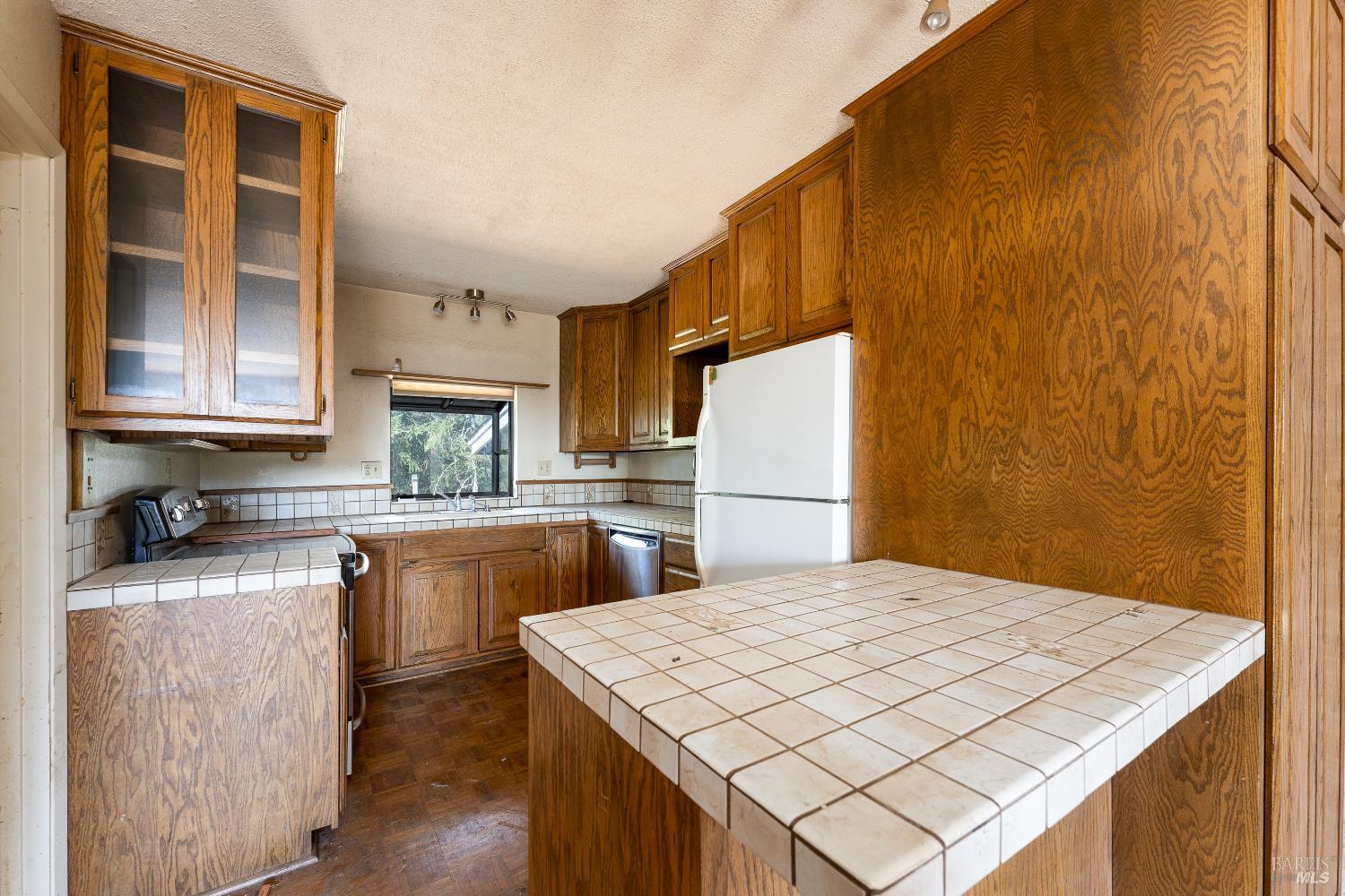 Detail Gallery Image 5 of 56 For 20201 Manzanita Dr, Willits,  CA 95490 - 3 Beds | 2 Baths