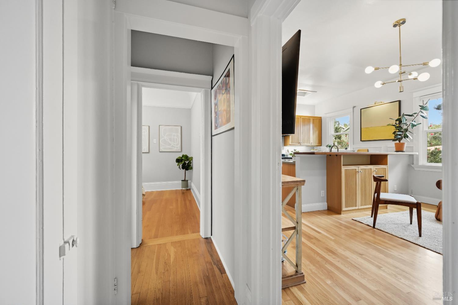 Detail Gallery Image 29 of 65 For 1117 Hearst Ave, Berkeley,  CA 94702 - 3 Beds | 2 Baths