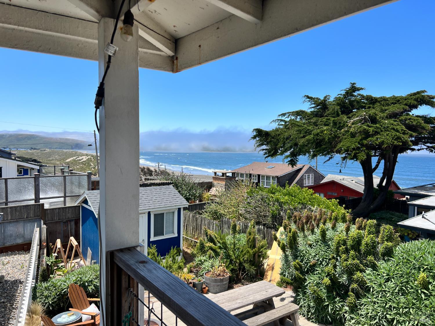 Detail Gallery Image 2 of 30 For 75 Ocean View Ave, Dillon Beach,  CA 94929 - 3 Beds | 2 Baths