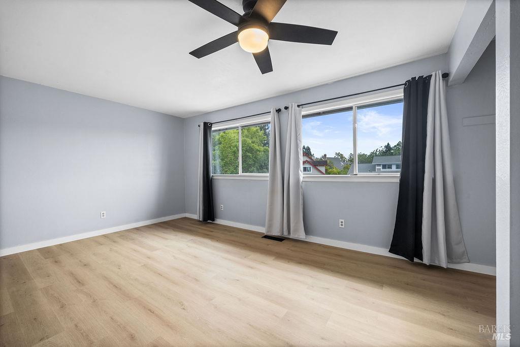 Detail Gallery Image 26 of 30 For 1374 Gaspar Ct, Rohnert Park,  CA 94928 - 3 Beds | 2 Baths