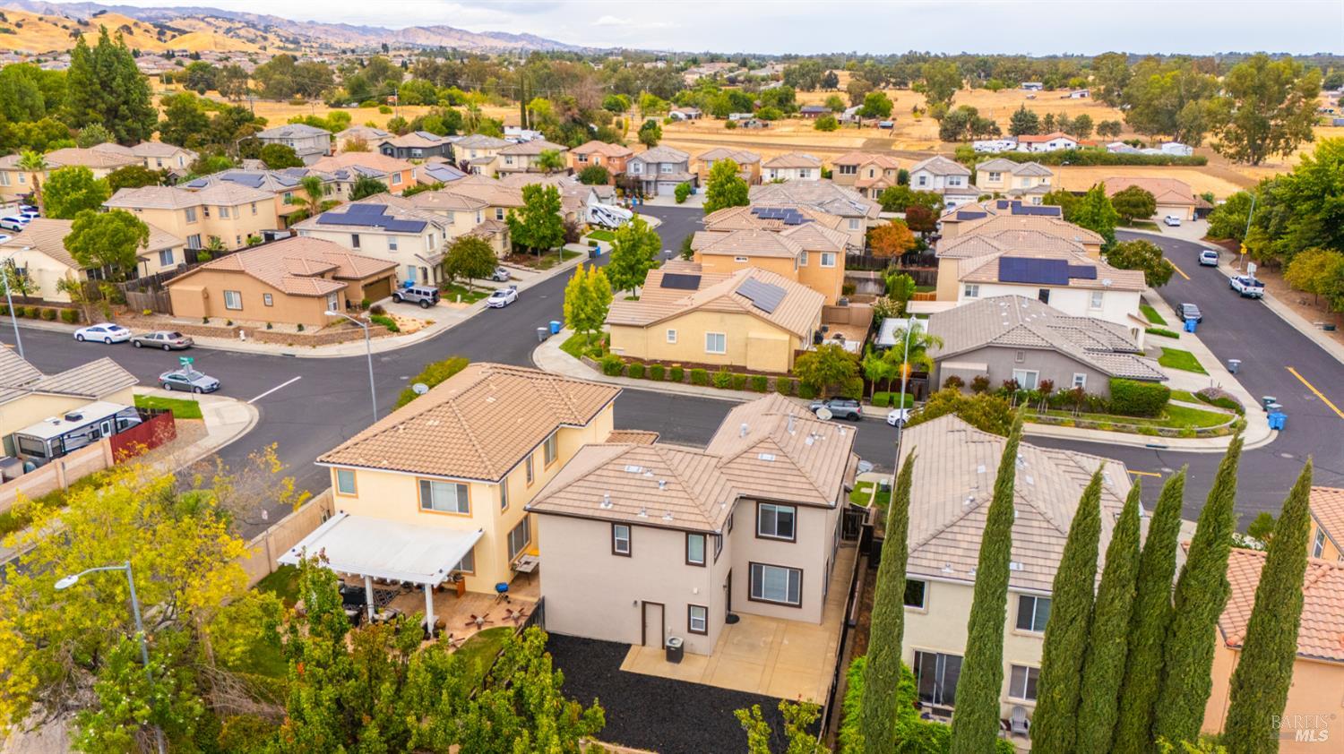Detail Gallery Image 33 of 38 For 1202 Villaggio Cir, Vacaville,  CA 95688 - 3 Beds | 2/1 Baths