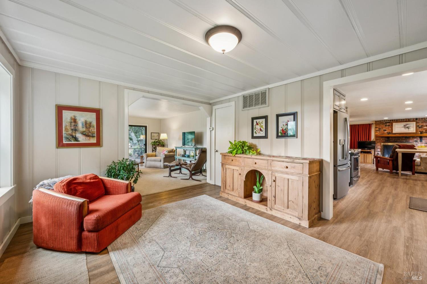 Detail Gallery Image 8 of 63 For 9760 Willow Ave, Cotati,  CA 94931 - 6 Beds | 4 Baths