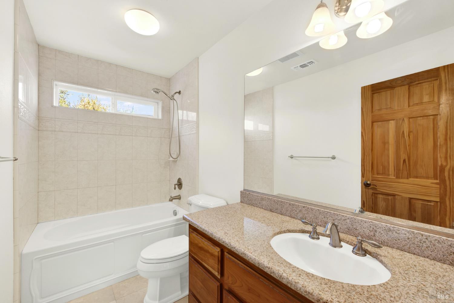 Detail Gallery Image 42 of 74 For 2136 Vineyard Hills Ct, Vacaville,  CA 95688 - 4 Beds | 3 Baths