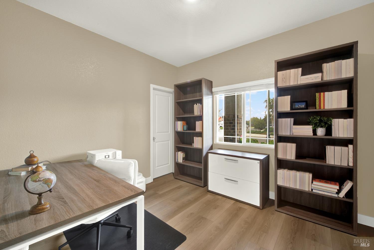 Detail Gallery Image 28 of 54 For 970 Camelia Dr, Dixon,  CA 95620 - 4 Beds | 2 Baths