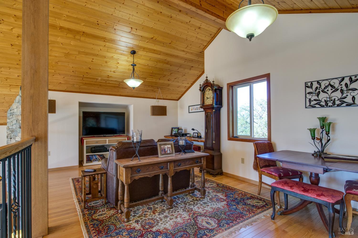 Detail Gallery Image 34 of 94 For 1280 W St. Hwy 20 St, Upper Lake,  CA 95485 - 2 Beds | 2 Baths