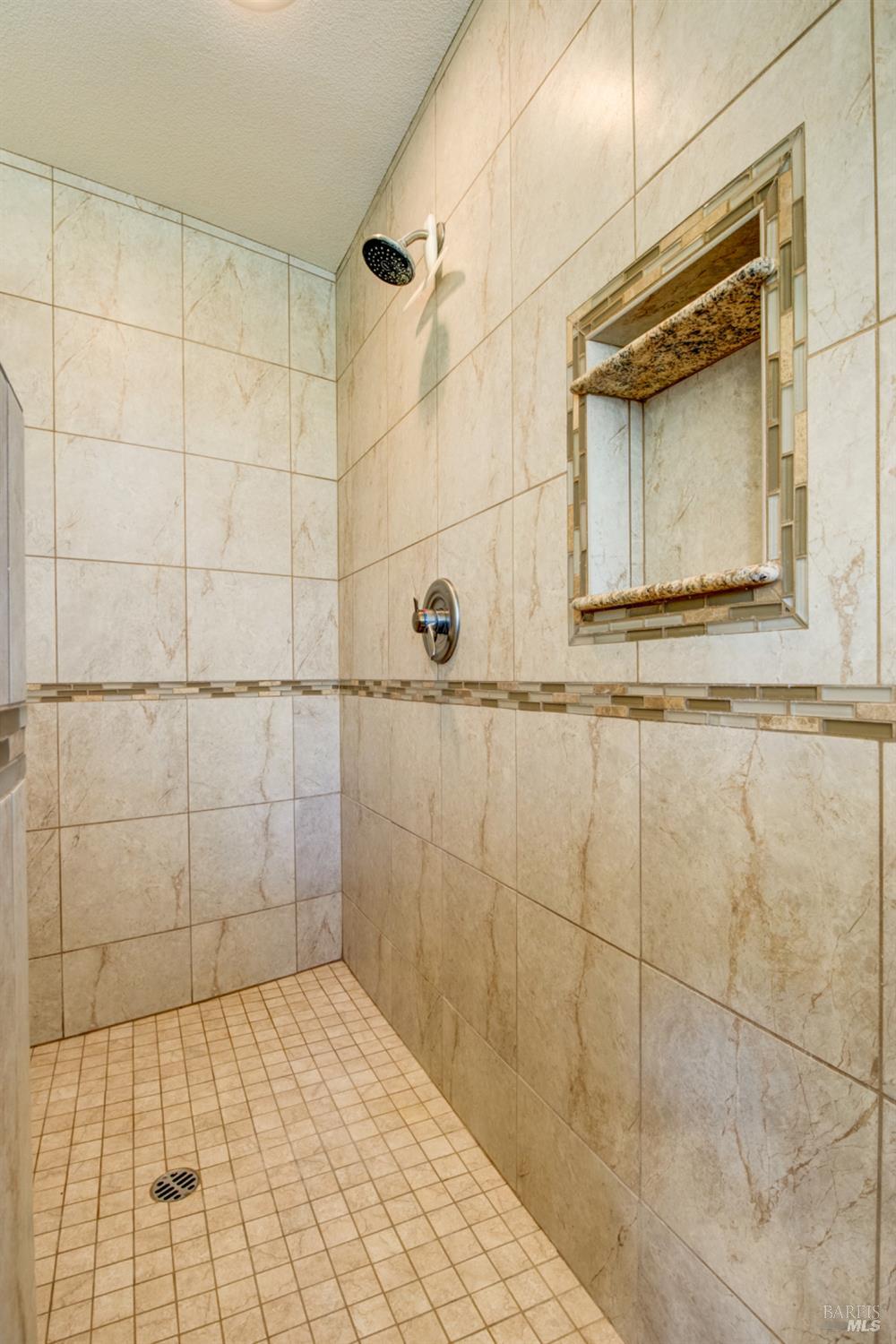 Detail Gallery Image 26 of 94 For 1280 W St. Hwy 20 St, Upper Lake,  CA 95485 - 2 Beds | 2 Baths