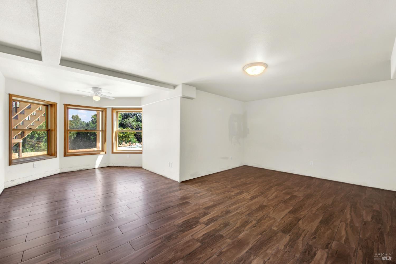 Detail Gallery Image 48 of 74 For 2136 Vineyard Hills Ct, Vacaville,  CA 95688 - 4 Beds | 3 Baths