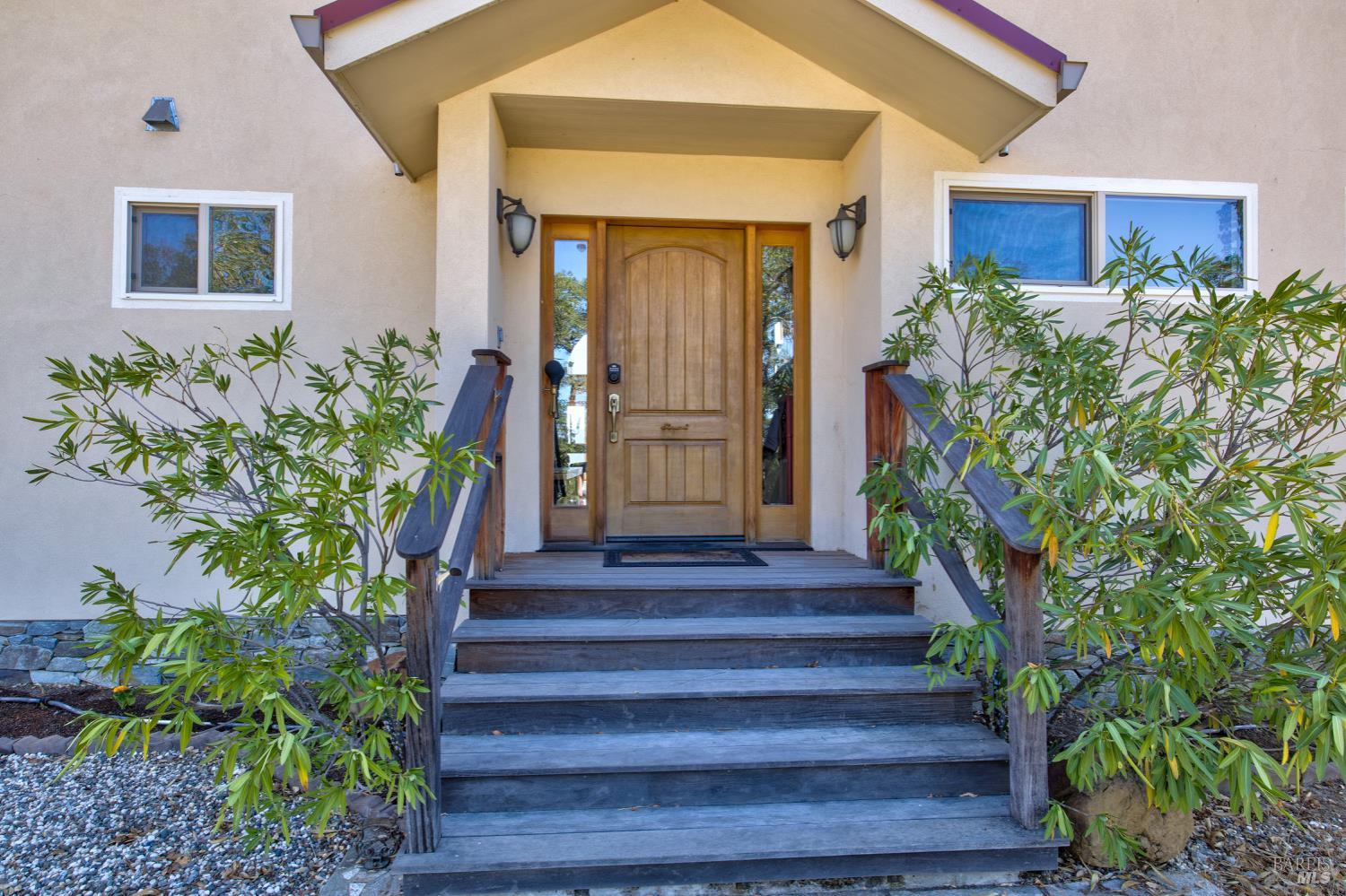 Detail Gallery Image 6 of 94 For 1280 W St. Hwy 20 St, Upper Lake,  CA 95485 - 2 Beds | 2 Baths