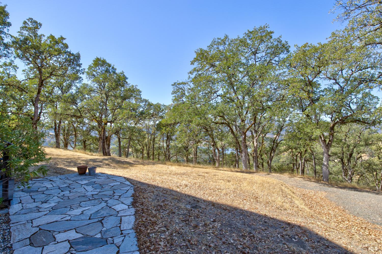 Detail Gallery Image 4 of 94 For 1280 W St. Hwy 20 St, Upper Lake,  CA 95485 - 2 Beds | 2 Baths