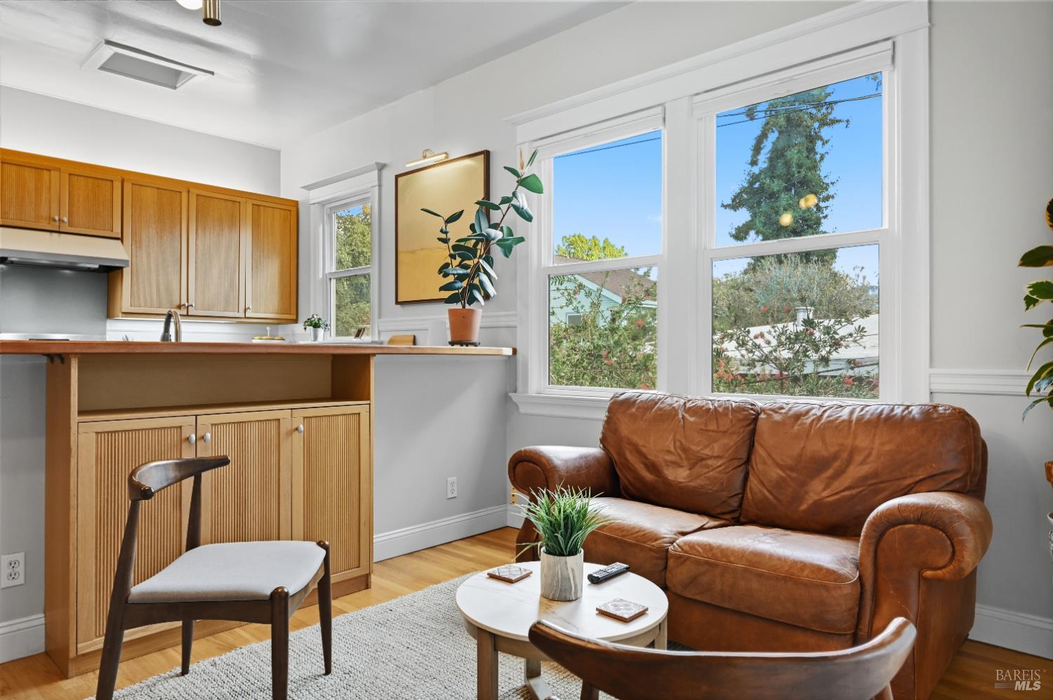 Detail Gallery Image 19 of 65 For 1117 Hearst Ave, Berkeley,  CA 94702 - 3 Beds | 2 Baths
