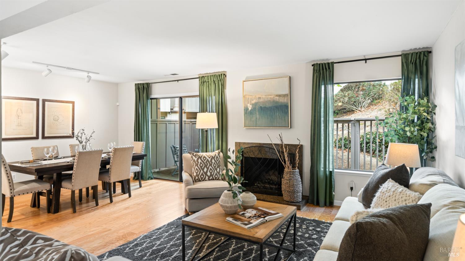 Detail Gallery Image 10 of 40 For 5 Charmaine Ct, Novato,  CA 94949 - 3 Beds | 2/1 Baths