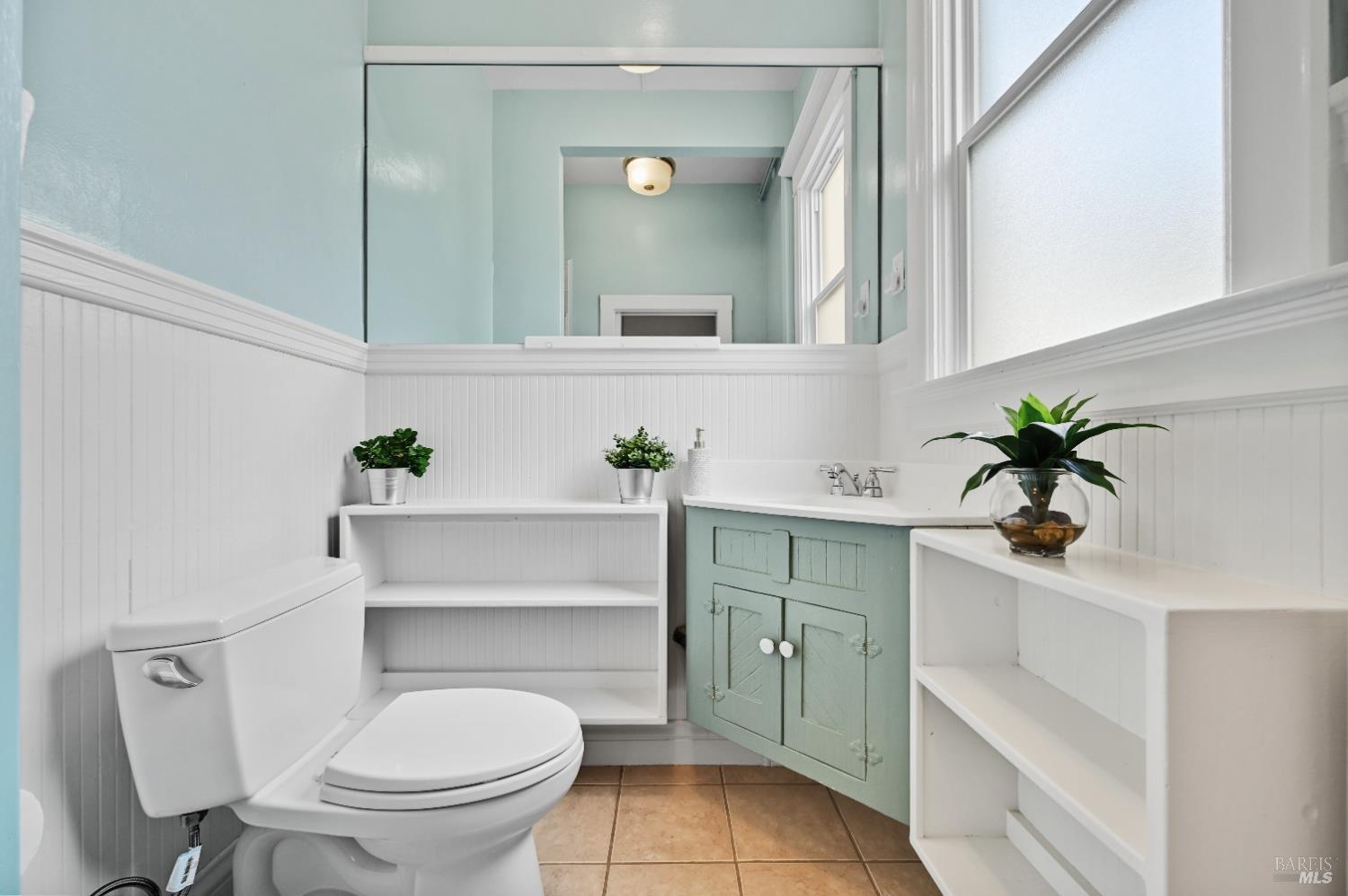 Detail Gallery Image 49 of 65 For 1117 Hearst Ave, Berkeley,  CA 94702 - 3 Beds | 2 Baths