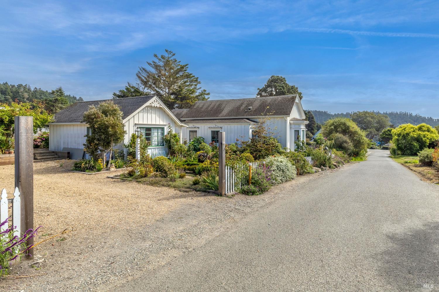 Detail Gallery Image 26 of 28 For 10501 Evergreen St, Mendocino,  CA 95460 - 2 Beds | 1 Baths