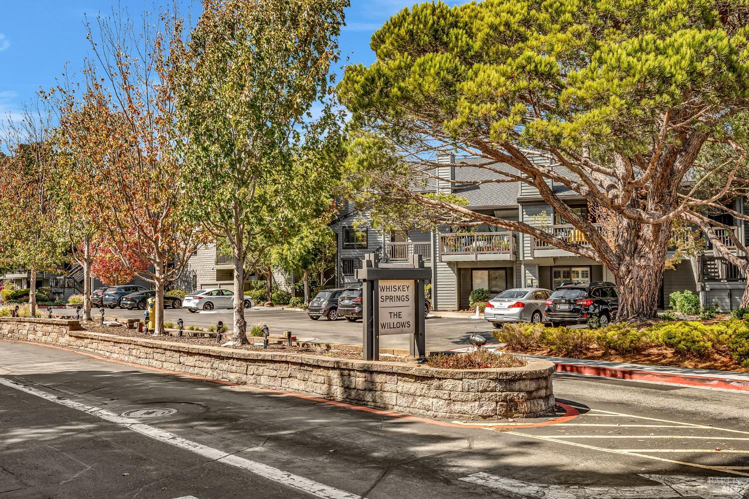 Detail Gallery Image 44 of 47 For 33 Willow Ln, Sausalito,  CA 94965 - 2 Beds | 2 Baths